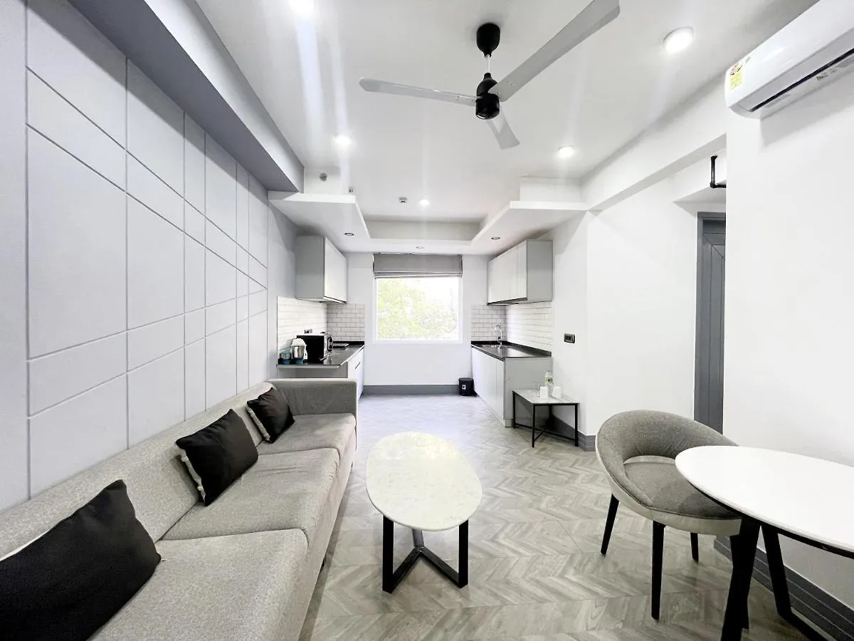 Bedchambers Serviced Apartments - Cyber City Gurgaon